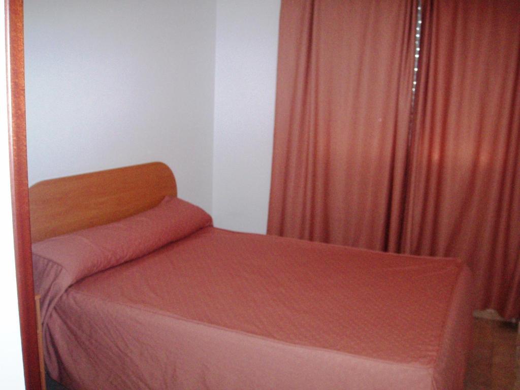Hotel Los Hermanos Ocaña Habitación foto